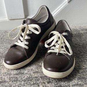 JOSEF SEIBEL Caren 01, Brown and Cream Shoes Sneakers, 38, 7.5, Leather, Comfy